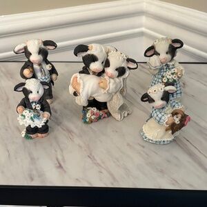 Mary’s Moo Moos Wedding Set